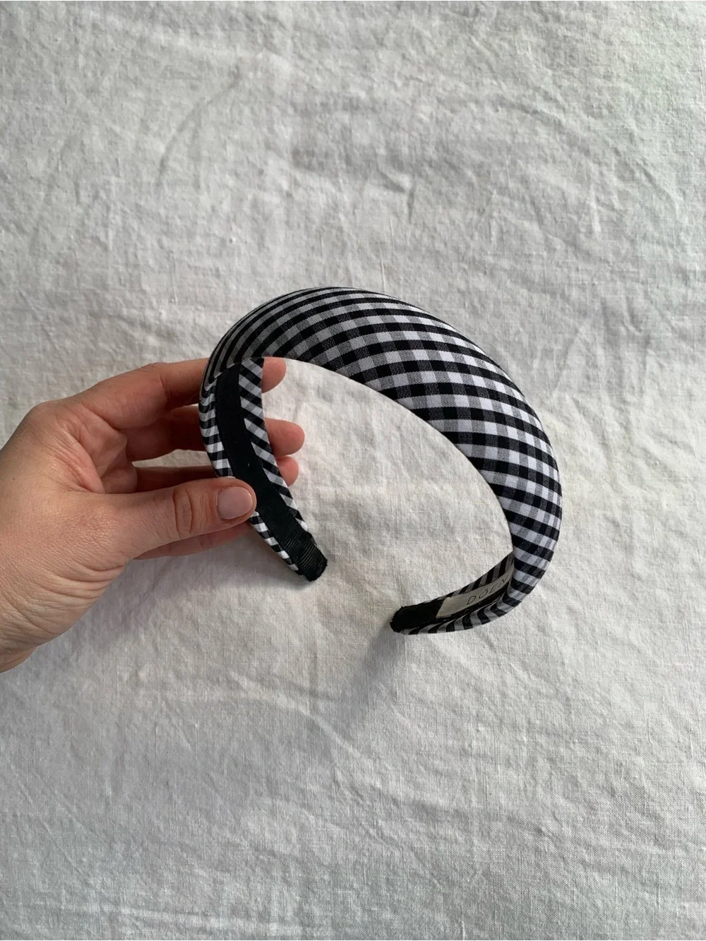 Doen Jeanie Cloth Padded Headband Hair Gingham Boho Black White Jeanie Black Gingham Ruched Headband | Oliver Bonas main image 4